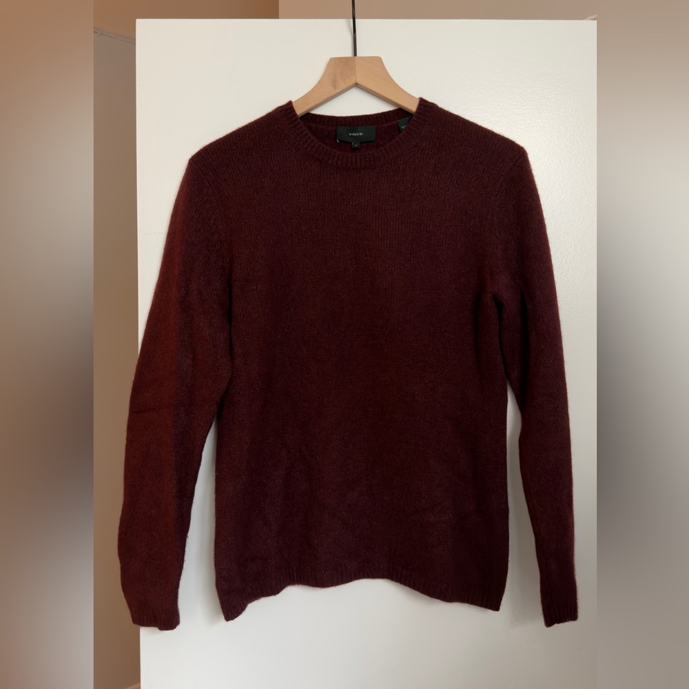 Vince Cashmere Men's Deep Burgundy Crewneck Sweater